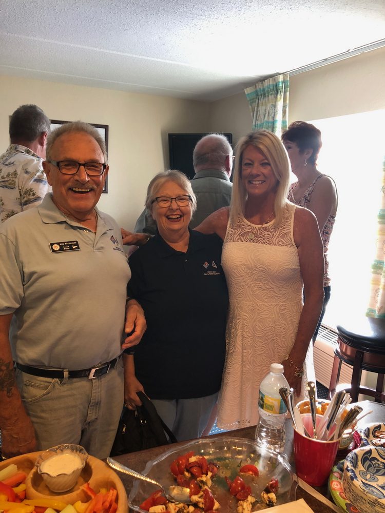 Cocktailes before dinner